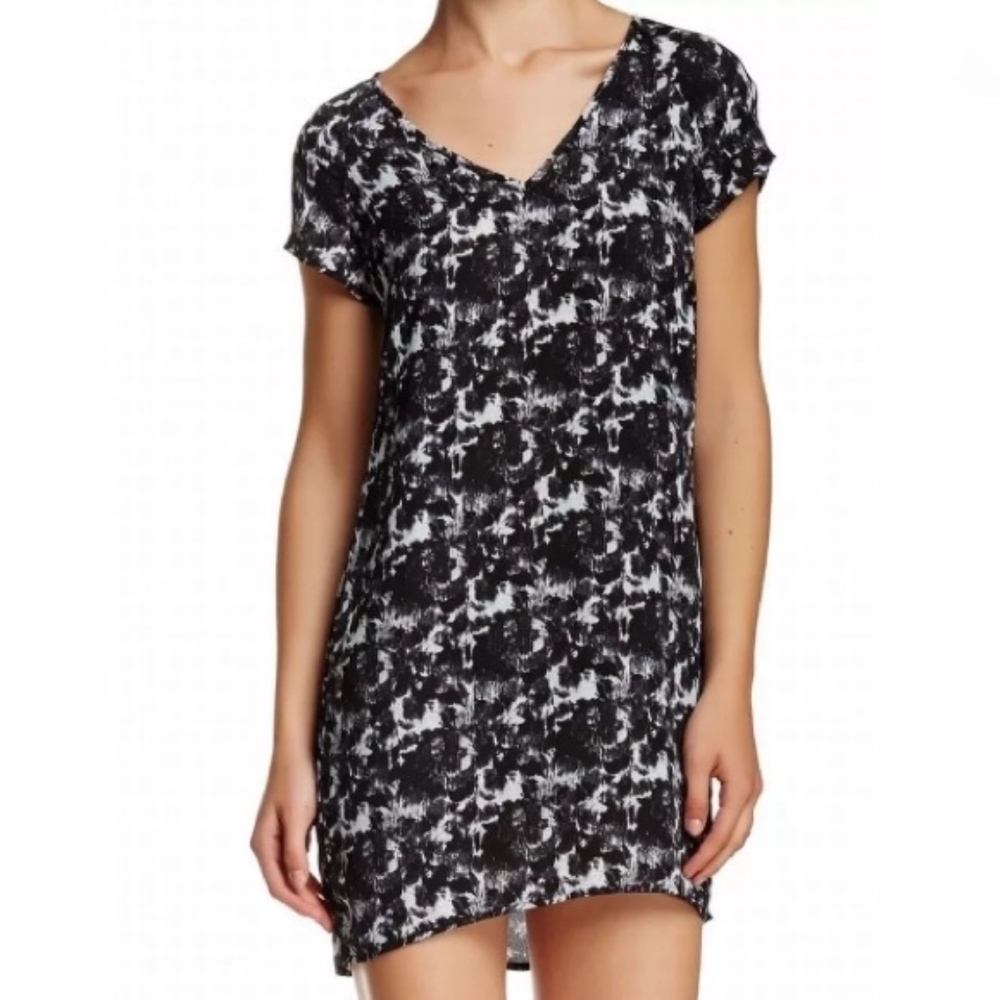 LOVE...ADY Black Printed Sheath Dress